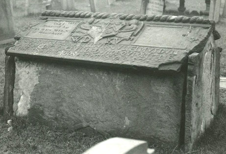 William Duncan's Tomb, The Howff Cemetery, Dundee 1887